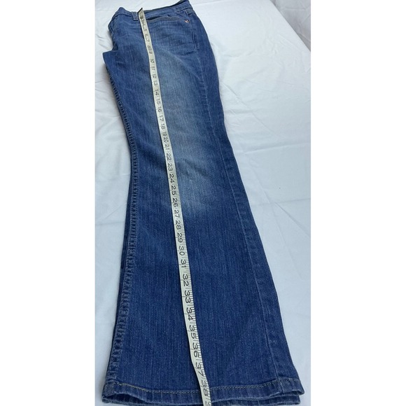 Levi's 524 Bootcut Jeans Women's Size 11 Medium Wash Denim Classic Casual - Picture 10 of 13